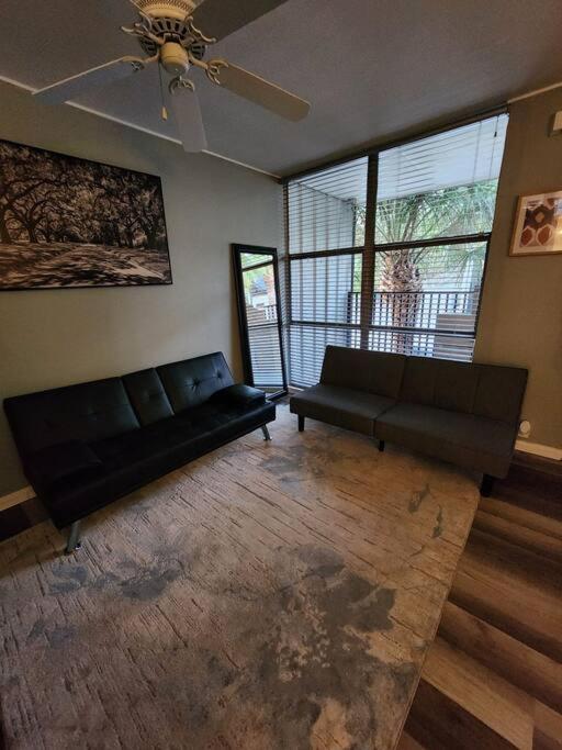 Appartamento Blue Shark *W7* @ Montrose 1Br Private King Loft Houston Esterno foto