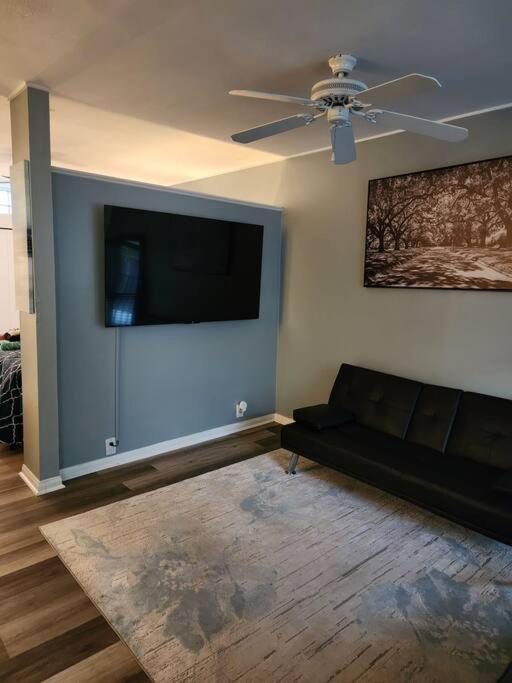Appartamento Blue Shark *W7* @ Montrose 1Br Private King Loft Houston Esterno foto